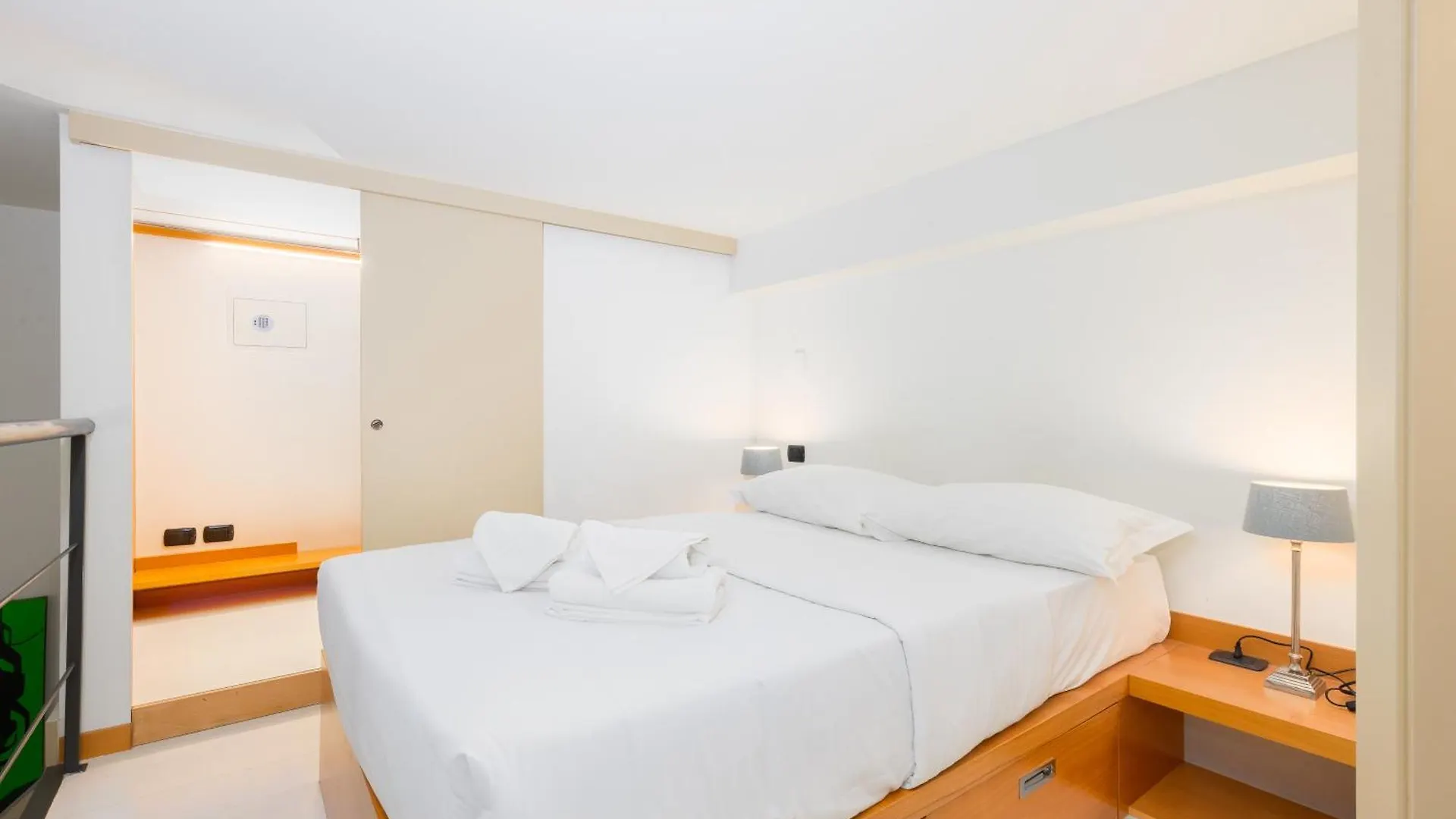 Brera Loft In Design District Apartment Milan 0*,